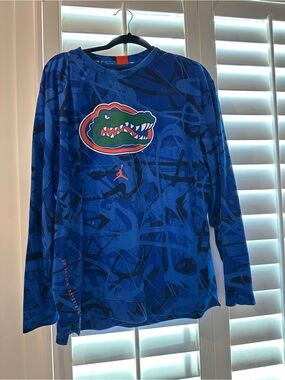 Jordan Royal Blue Long-Sleeve Gators Graphic Tee
